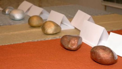 Zlatý bludný balvan v kategorii jednotlivců za rok 2017 - Prof. Ing. Miloslav Šoch, CSc., dr. h. c. za bezcílný akademický výzkum na magii založené homeopatie a za její veřejnou propagaci Zlatý bludný balvan v kategorii jednotlivců za rok 2017 - Prof. Ing. Miloslav Šoch, CSc., dr. h. c. za bezcílný akademický výzkum na magii založené homeopatie a za její veřejnou propagaci
